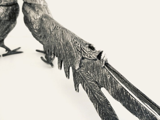 Image 1 of Magnifique paire de faisans en bronze argenté. Vintage - années 1950.