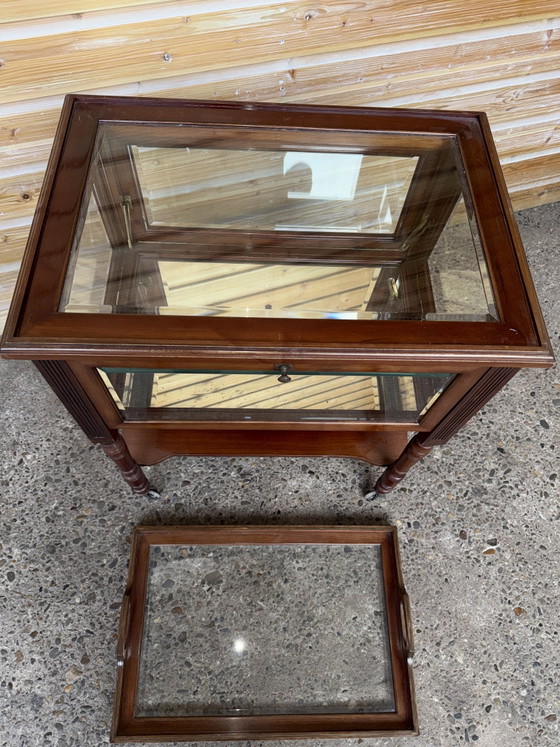 Image 1 of Vintage theekastje met geslepen glas