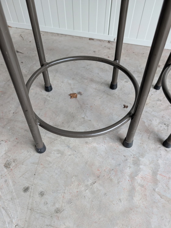 2 School Stools from the 60s and 70s. – Metal, Wood (photo 6 of 9)