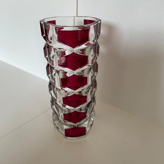 Image 1 of Vintage Luminarc vaas