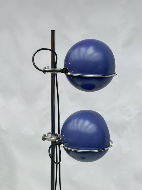 Image 1 of Lampadaire vintage à double globe oculaire | Violet lilas | Style futuriste | Moderne du milieu du siècle | Années 1970