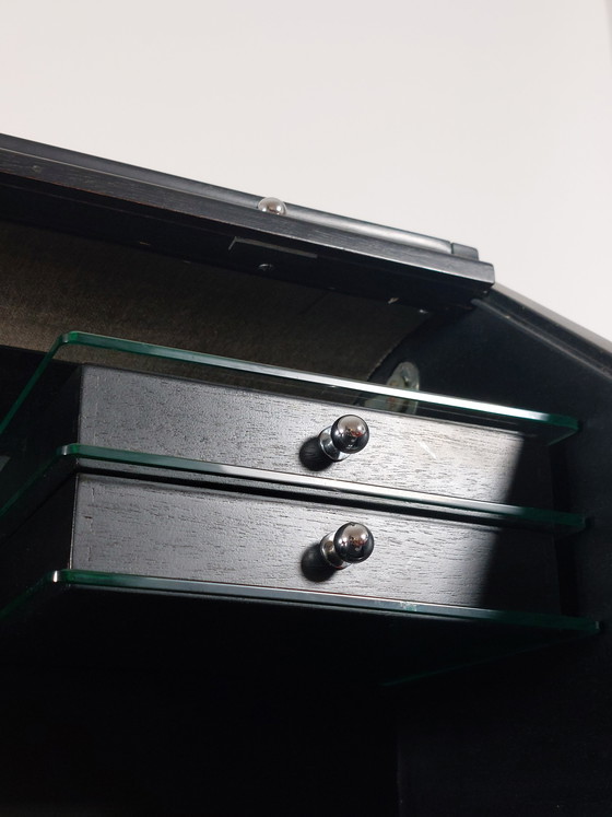 Image 1 of Excepcional escritorio secretario posmoderno de la colección Röthlisberger, diseñado por Hans Eichenberger.