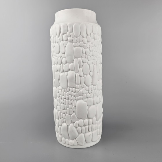 Image 1 of Vintage White Porcelain Vase Made By AK Kaiser. 1970s, Germany. On Art Vase. Number 251-26.