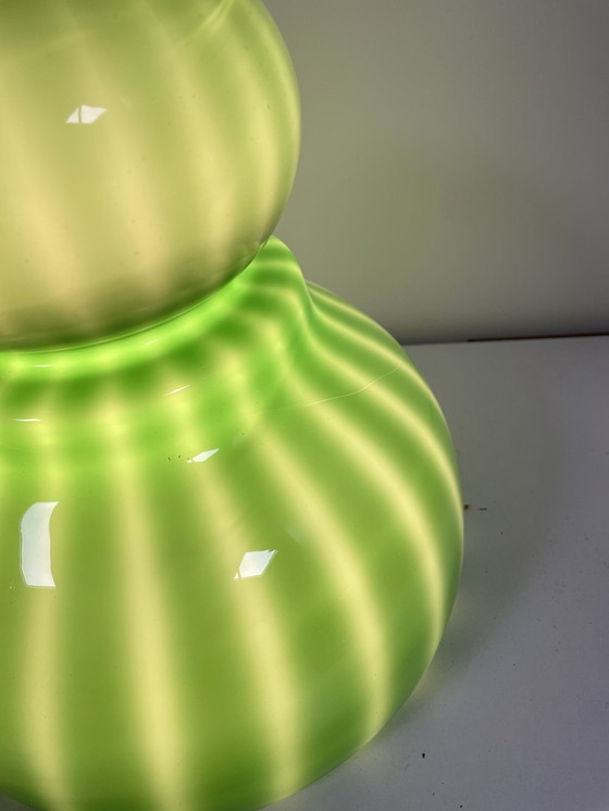 Image 1 of Rara lámpara colgante de cristal verde de Peill & Putzler de la década de 1960