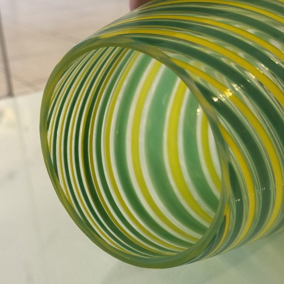 Murano glazen vaas 38 cm, vintage design met groene en gele banden, Venini-stijl – Decoratieve objecten (photo 6 of 6)
