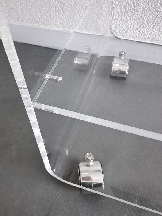 Image 1 of tavolino credenza era spaziale