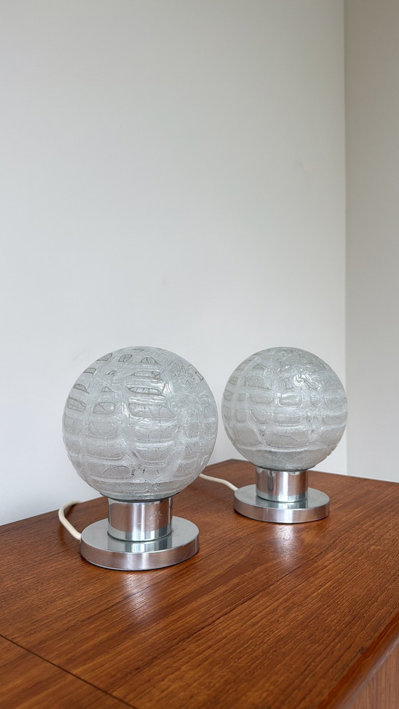 Image 1 of Lampade da tavolo spaziali cromate e in vetro di Doria Leuchten