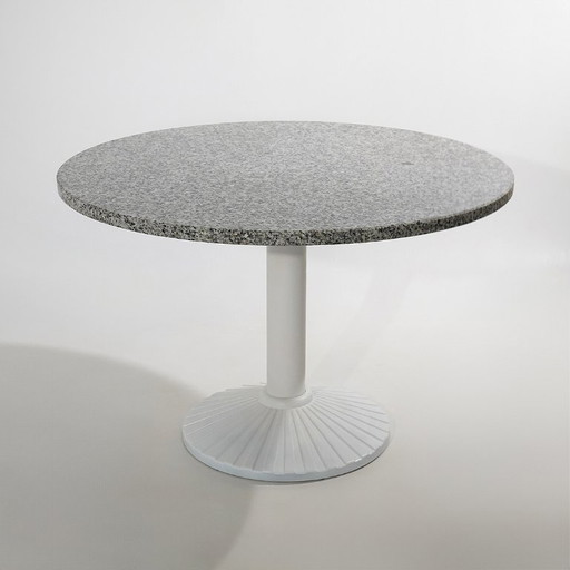 "Vienna" tafel met granieten blad van Peter Noever voor Zanotta, jaren 70