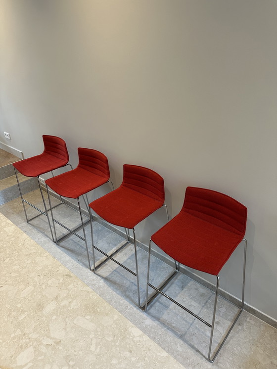 Image 1 of 4x sgabello da bar Arper Catifa 46 design rosso Alberto Lievore
