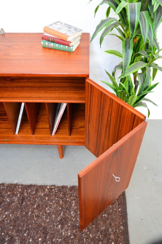 Image 1 of Børge Mogensen dressoir vintage teakhouten ladekast platenkast jaren 60