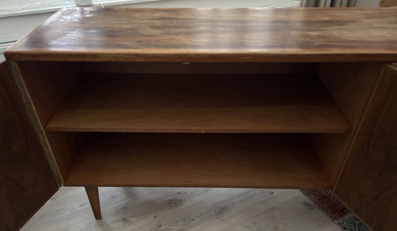 Image 1 of Dressoir