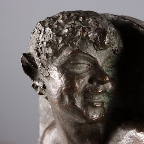 Image 1 of Een paar bronzen panelen, gesigneerd door G. Botta.