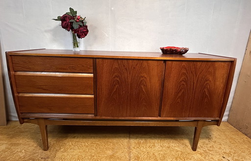 Prachtig Mid-Century Retro Vintage Teak Dressoir van Nathan Furniture 1960 Zeldzaam Ontwerp met Gebogen Rand