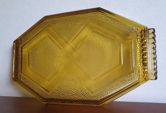 Image 1 of Bandeja de vidrio prensado Art Déco