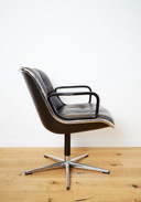 Charles Pollock "Sedia esecutiva" per Knoll International