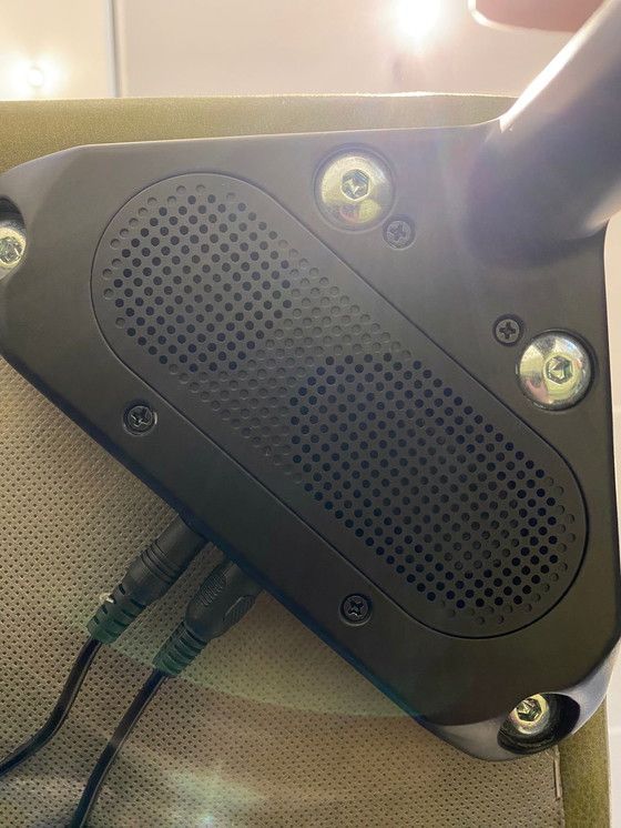 Image 1 of Montel Hampton 3-seater sofa