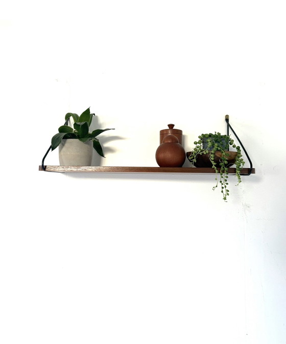 Image 1 of Vintage wandplank ‘60