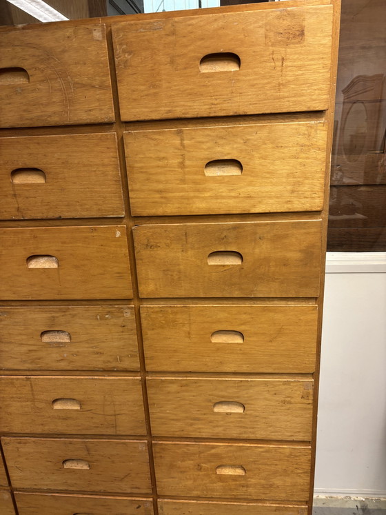 Image 1 of Vintage apothekerskast / ladekast / schoolkast 