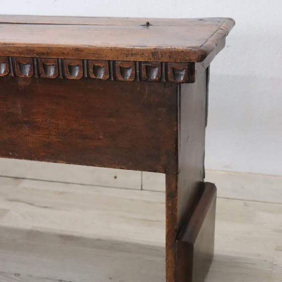 Panca lunga antica in noce con contenitore, Italia inizio XVIII secolo – Panche, Legno (photo 9 of 18)