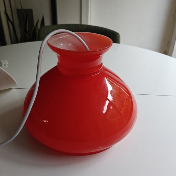 Image 1 of Vintage hanglamp uit de jaren 70 van rood opaalglas | Opnieuw bedraad | Space Age