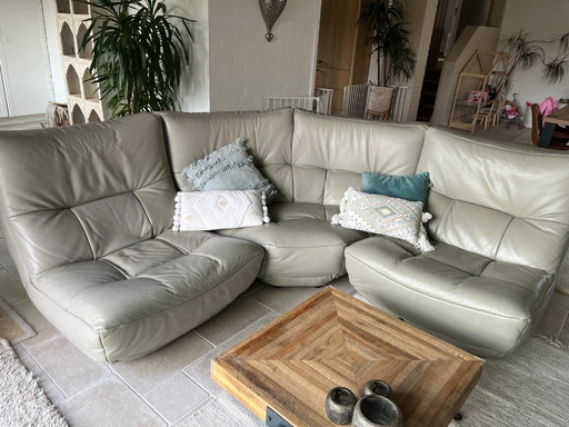 Chateaux d'Ax Silhouette modular sofas