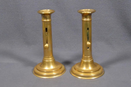 Paar 19e-eeuwse Franse messing push-up kandelaars, circa 1880 – Kandelaars en kaarsen, Brass (photo 3 of 9)