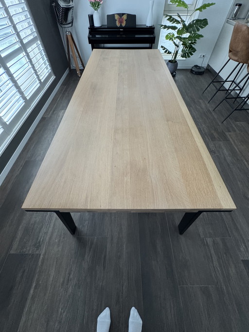 Dining room table Bert Plantagie Seven