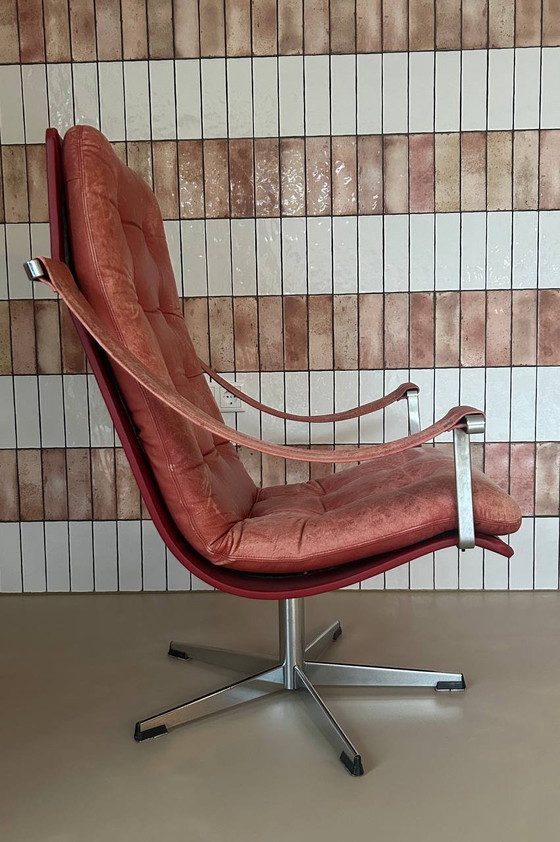 Image 1 of Vintage Artifort style Recliner