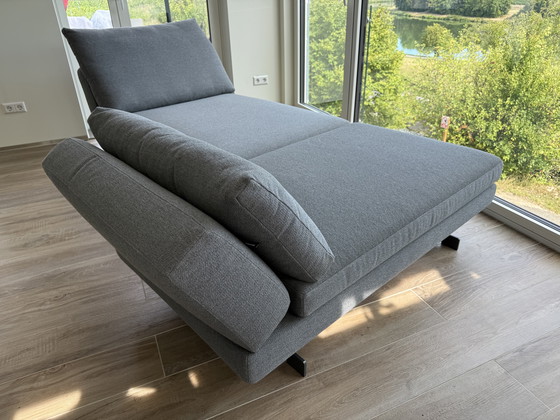 Image 1 of 2 divani Luis De Weibel - Tessuto di qualità svizzera Danio