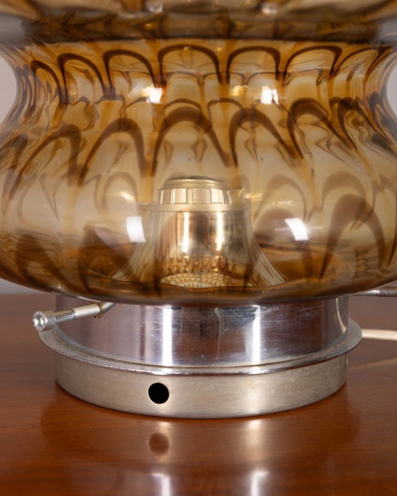 Image 1 of Lampada da tavolo vintage anni '70 in vetro di Murano color ambra, design italiano.
