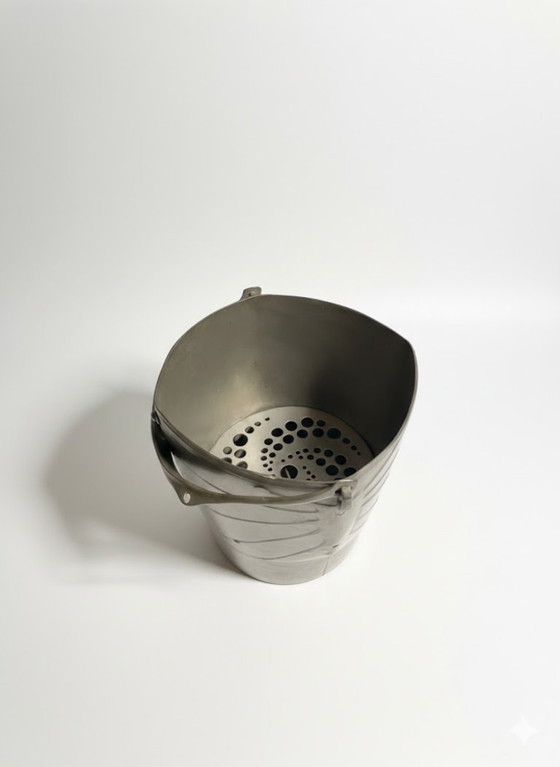 Image 1 of Genuine pewter, signed and numbered. Osiris. Jugendstil. Art Nouveau