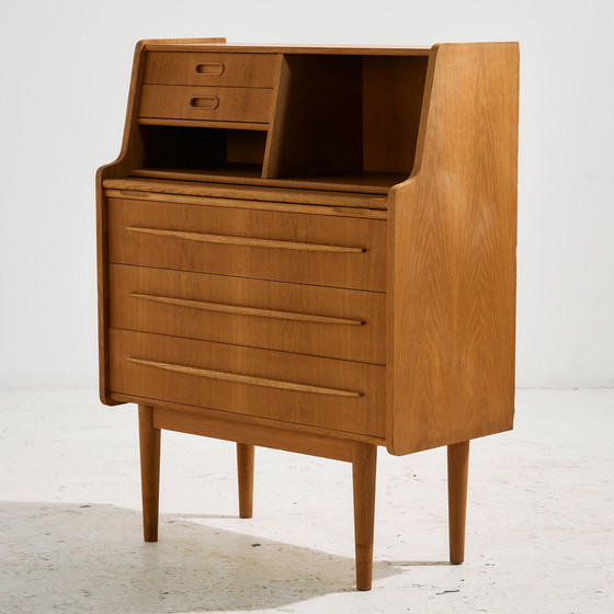 Image 1 of MK10401 Deens Eiken Bureau