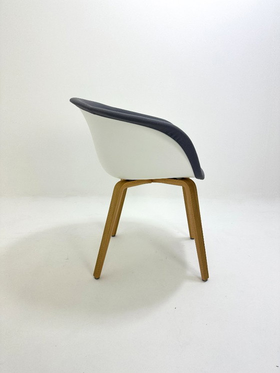 Sillas de diseño Arper Duna, Sillas de comedor, Textil, Madera, Gris (foto 7 de 14)