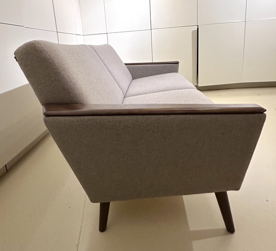 Image 1 of DESIGNERS GUILD "Wedge" degli anni '60 ha ispirato 3 banche