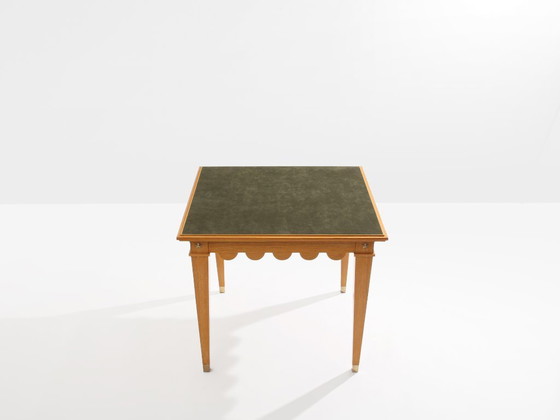 Image 1 of Maxime Old French eikenhouten speeltafel met messing details en groen suède, 1940