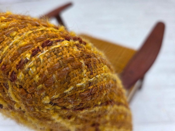 Image 1 of Fauteuil danois des années 1960, revêtement en laine, bois de teck, bois de chêne.