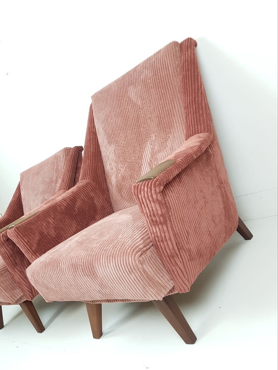 Image 1 of Set vintage di 2 poltrone | recentemente rivestite in costina rosa