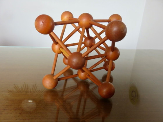 Image 1 of Scultura in legno "Atomium" dalla mostra di Bruxelles, anni '70, vintage