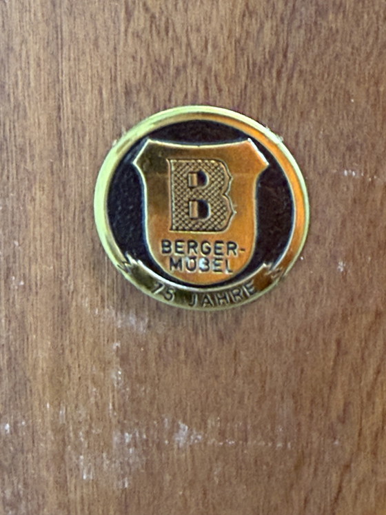 Image 1 of Vintage garderobekast hoogglans kledingkast Berger Mobel