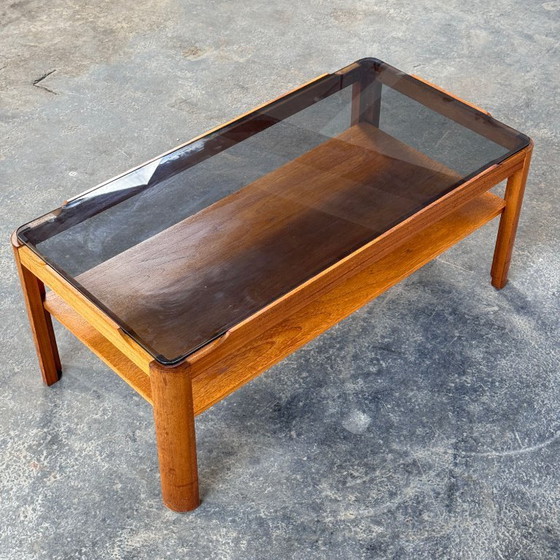 Image 1 of Mid-Century Modern Myers salontafel van teakhout en gerookt glas, 1960