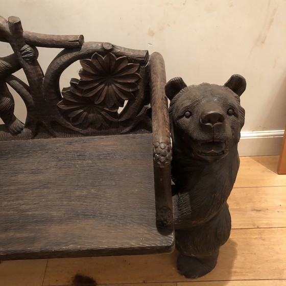 Image 1 of Panca tirolese intagliata in legno di castagno (Trentino)