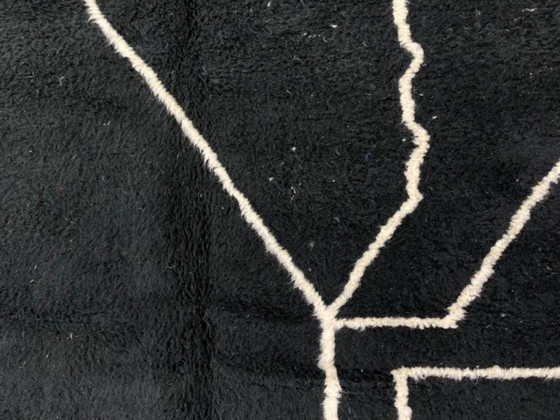 Image 1 of Tapis marocain noire artisanal 250cmx150cm 