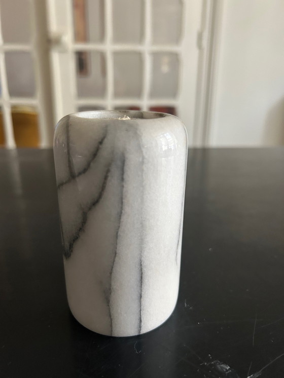 Image 1 of par de candelabros de mármol 