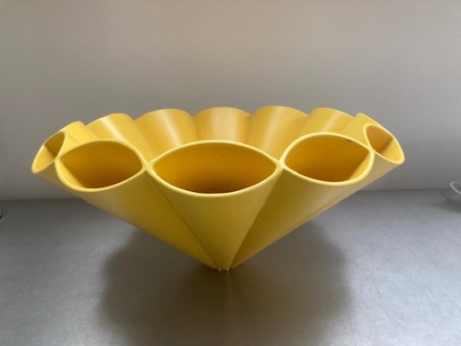 TULIP VASE year 1994