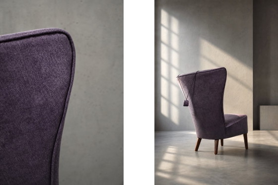 Image 1 of Vintage Scandinavisch-moderne fauteuil met hoge rugleuning, eikenhout en paarse stof, jaren 1950.