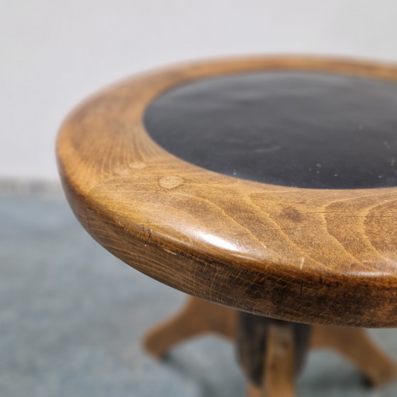 Image 1 of Tabouret de piano ancien