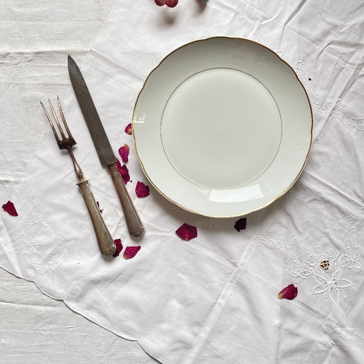 Servierplatte aus Limoges-Porzellan mit Golddekor, Muster Bernardaud Ronsard