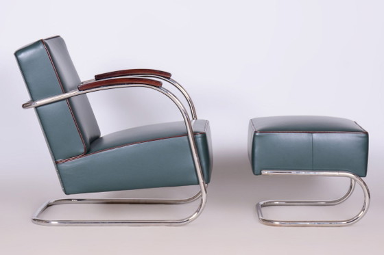 Restored Bauhaus Stool, by Robert Slezák, Chrome, Leather, Czech, 1930s (photo 13 of 20)