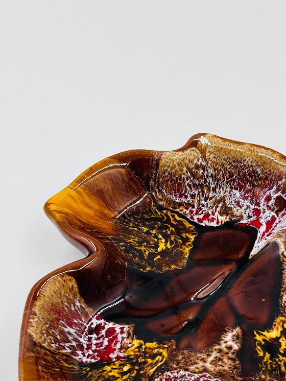 Image 1 of Vallauris Leaf Servant