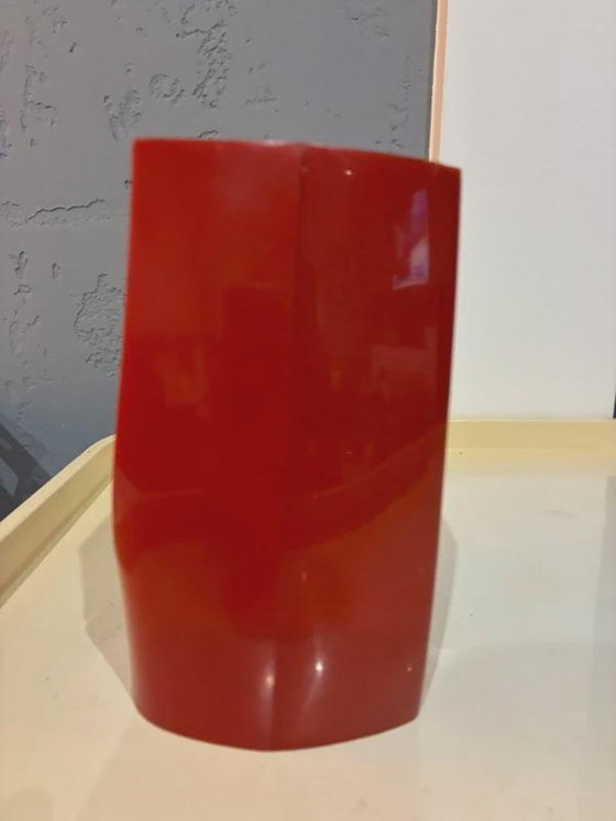 Rhythm Wecker, rotes Space Age Gehäuse, schwarzes Zifferblatt, Japan, 1970er, Dekorative Objekte, Kunststoff (Foto 4 von 6)